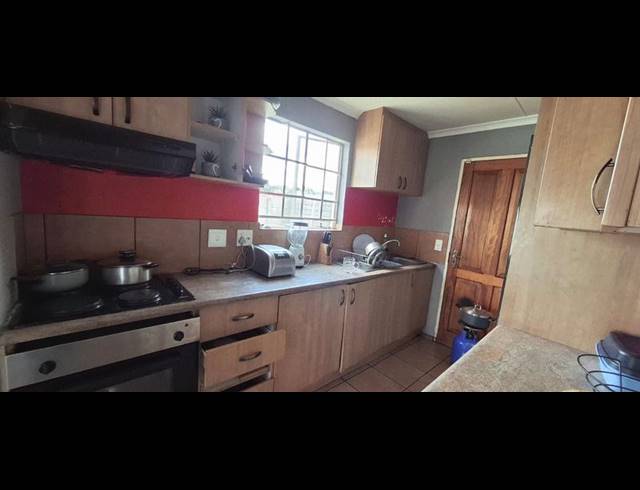 3 BEDROOM HOUSE FOR SALE IN TERENURE